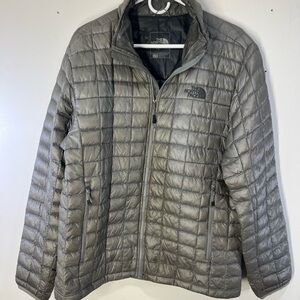 The North Face Thermoball Puffer NWOT, Men's LARGE